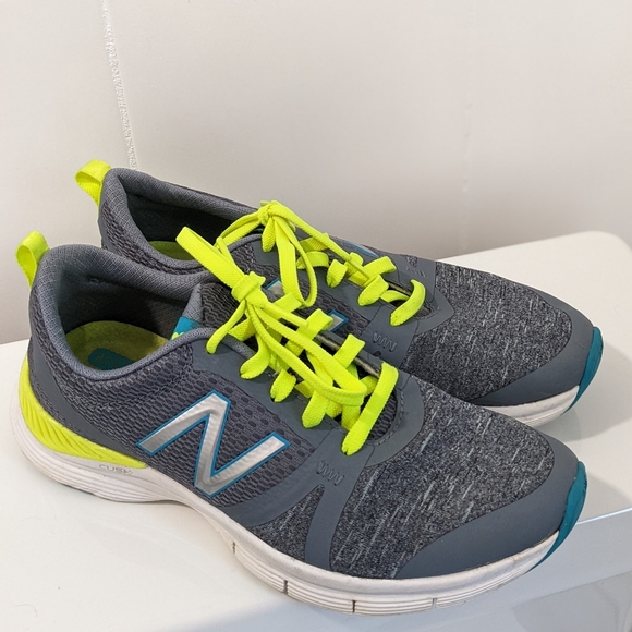 New balance heel pillow sneakers - Picture 16 of 16